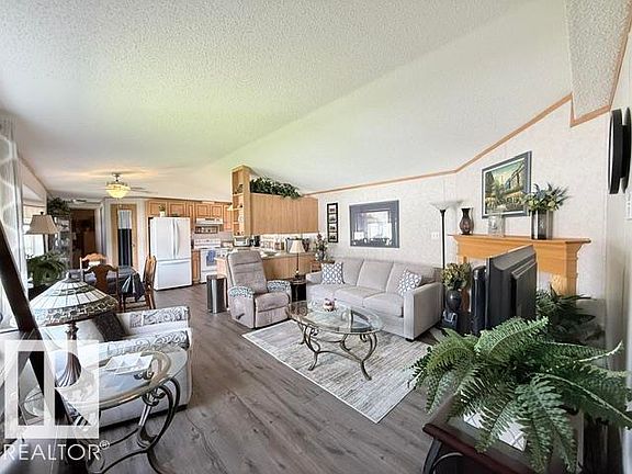 4th image of 226 Oakwood Dr NW