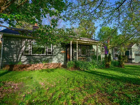 51 Charles St, Athens, OH 45701