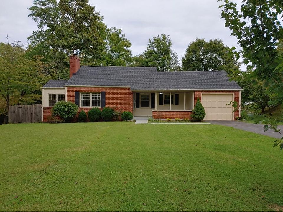 1st image of 1306 Iris Ave
