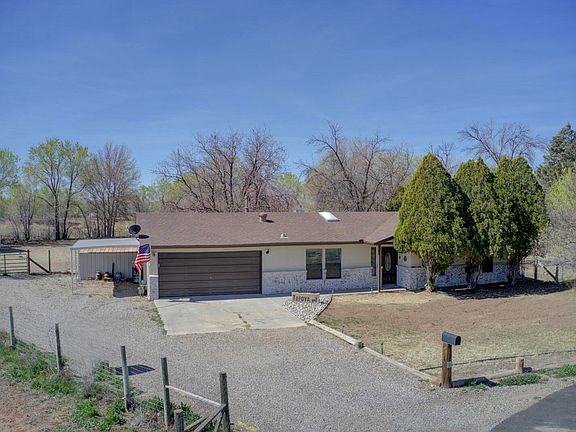 5th image of 8 Sierra Vista Ct
