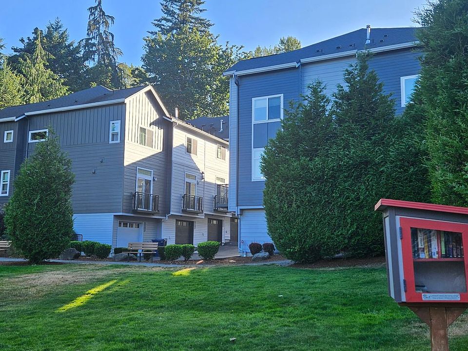 1st image of 2133 NW Moraine Pl