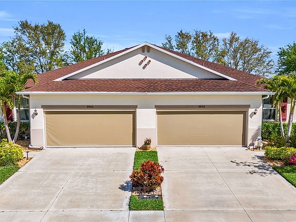 3rd image of 8862 Tuscany Isles Dr