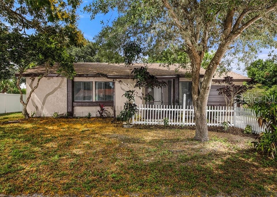1st image of 5688 Kenwood Dr