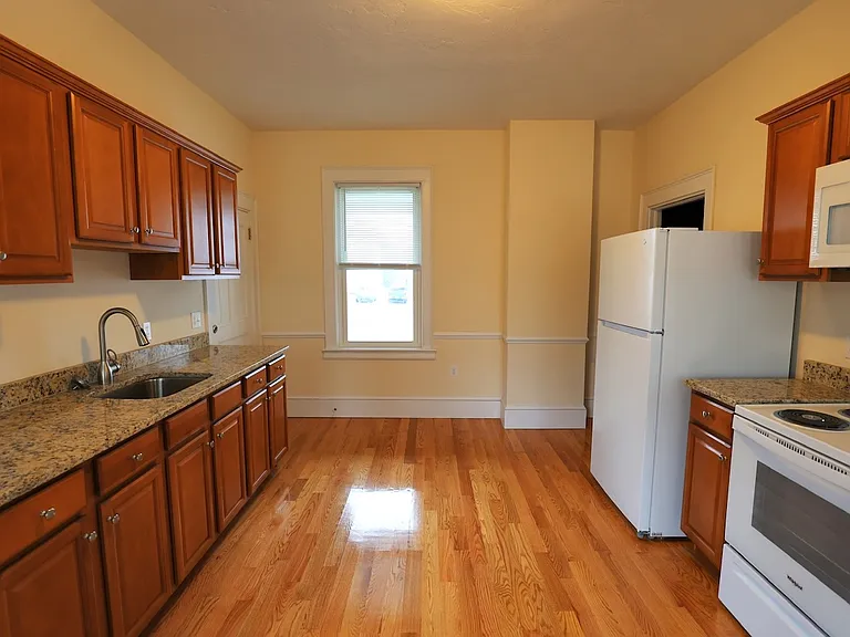 60 Congress St #2 — Photo 4