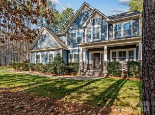 1525 Springfield Dr, Waxhaw, NC 28173
