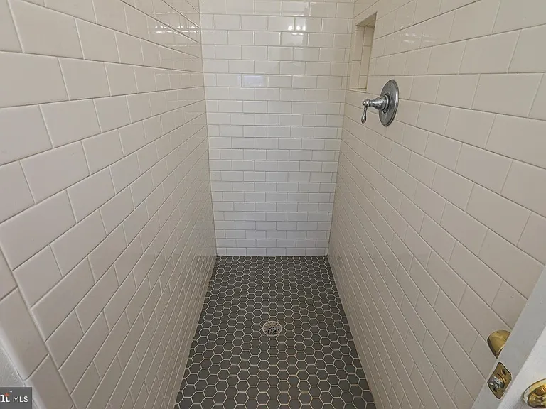 127 N Patterson Park Ave #1 — Photo 32