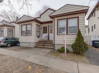 708-714 3rd Ave, Lyndhurst, NJ 07071