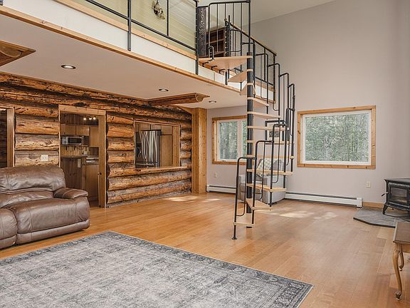 4th image of 1290 Gilmore Trl