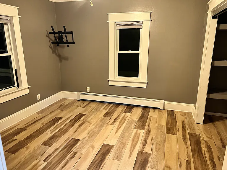 Bedroom #1