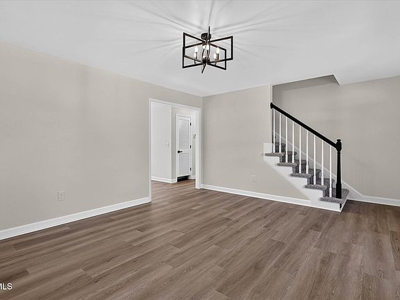 2nd image of 1017 Morrell Ct
