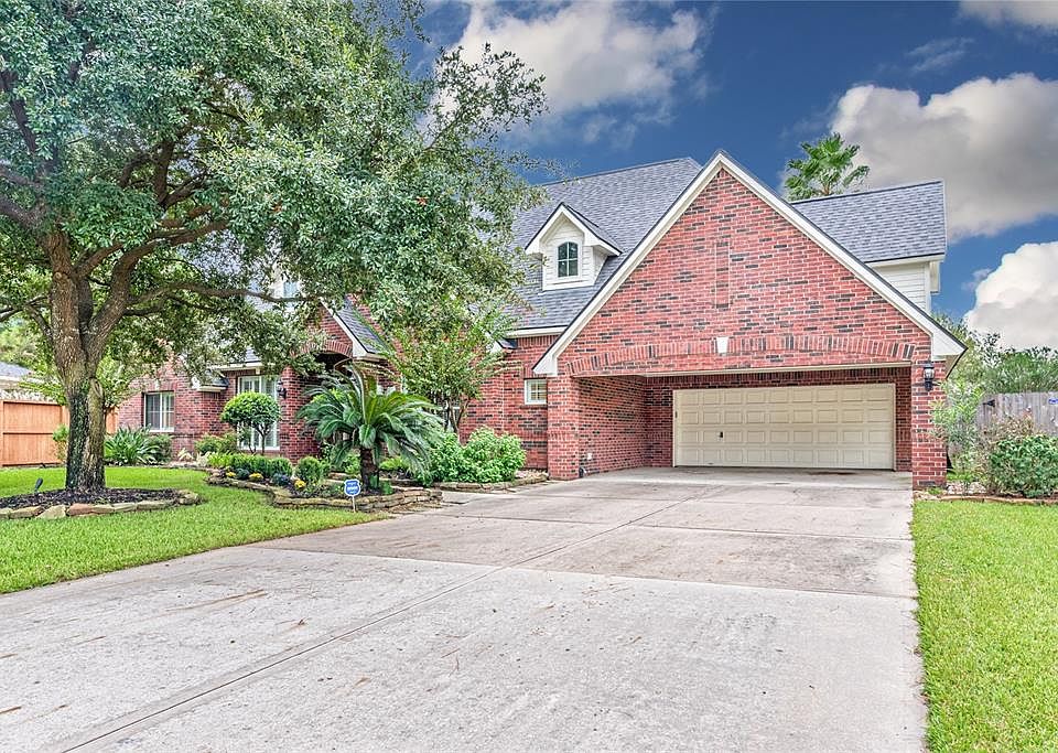 1st image of 18707 Glenn Haven Estates Dr