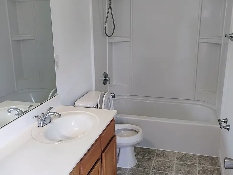 523 Country Circle Dr — Photo 9