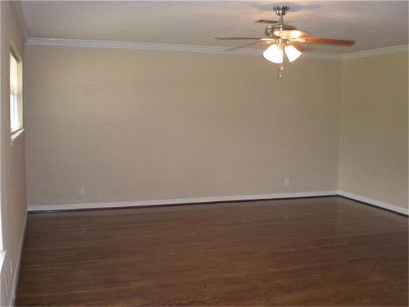 5th image of 1407 Avenue I