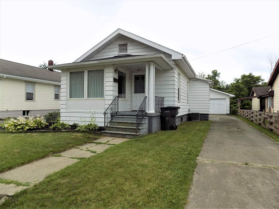 1st image of 1617 Wood St