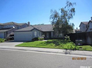 8493 Raspberry Way, Elk Grove, CA 95624