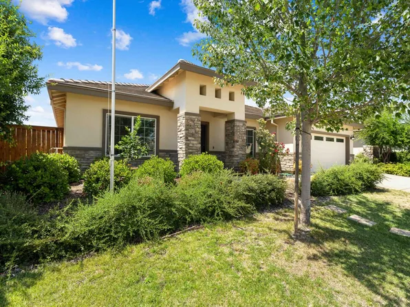 403 Callaway Ln, Ione, CA 95640