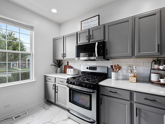 5th image of 43 N Palazzo Dr