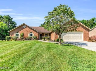 7805 Camberley Dr, Powell, TN 37849