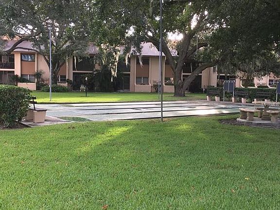 4th image of 2442 Clubhouse Cir #103-6