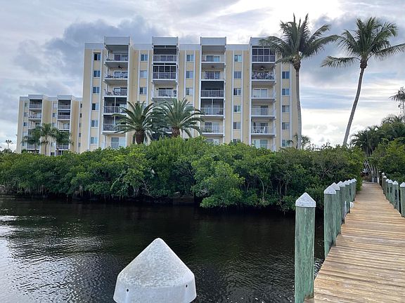 5th image of 2885 Palm Beach Blvd APT A207