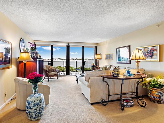 3rd image of 3440 S Ocean Blvd APT 507