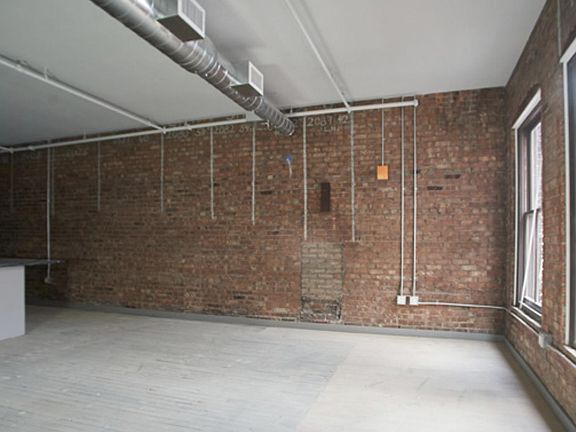 3rd image of 415 S Clinton St #1-15