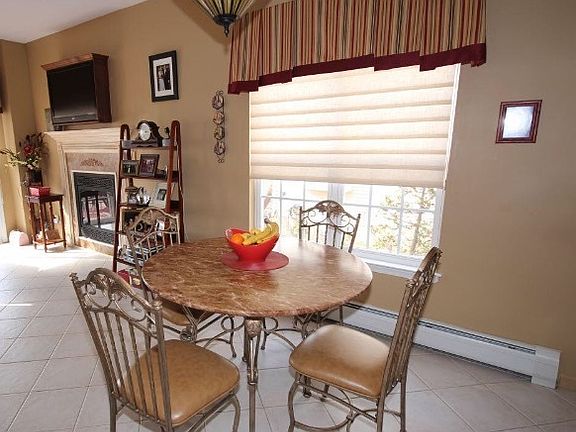 2nd image of 80 Santa Monica Ln #House