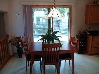 4th image of 338 Meadowood Ln