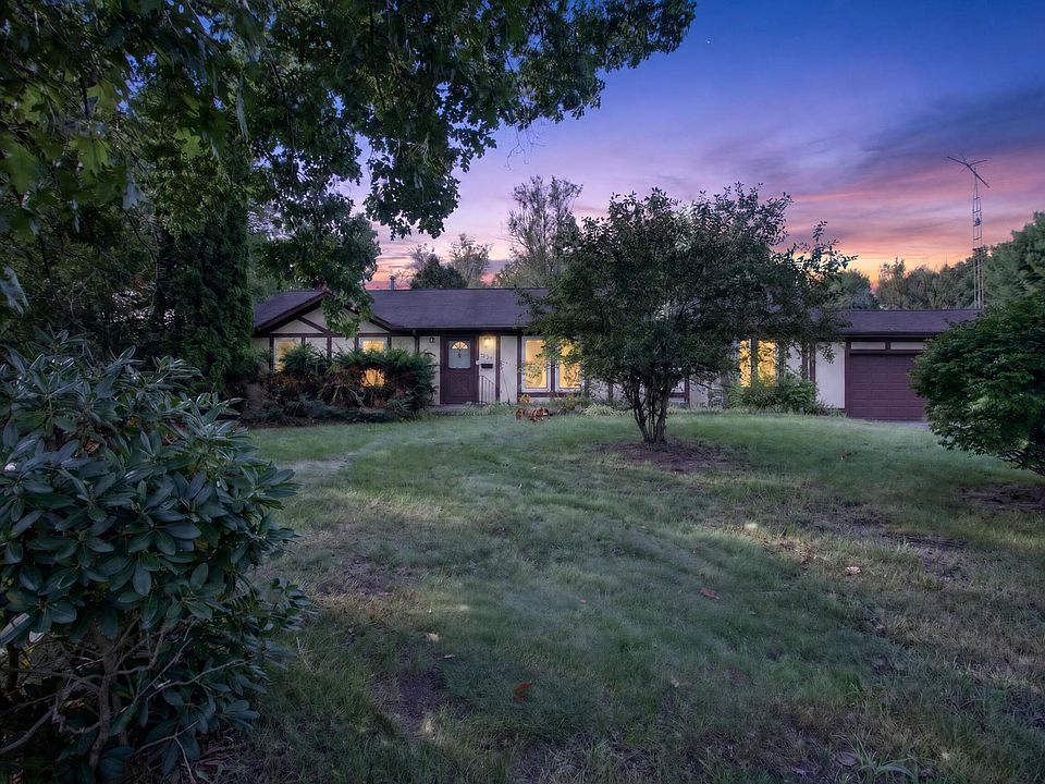 1st image of 6137 Young Rd