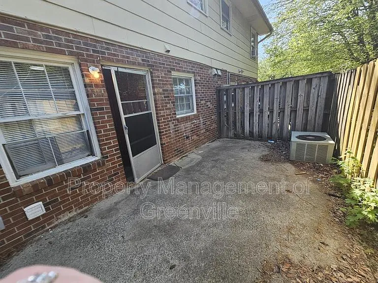 6526 White Horse Rd #1B — Photo 14