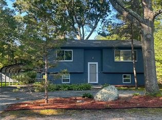 10 Bayview Dr, Exeter, RI 02822
