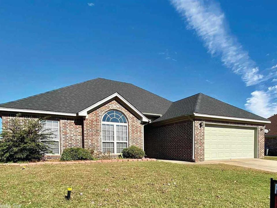1st image of 14200 Chesterfield Cir