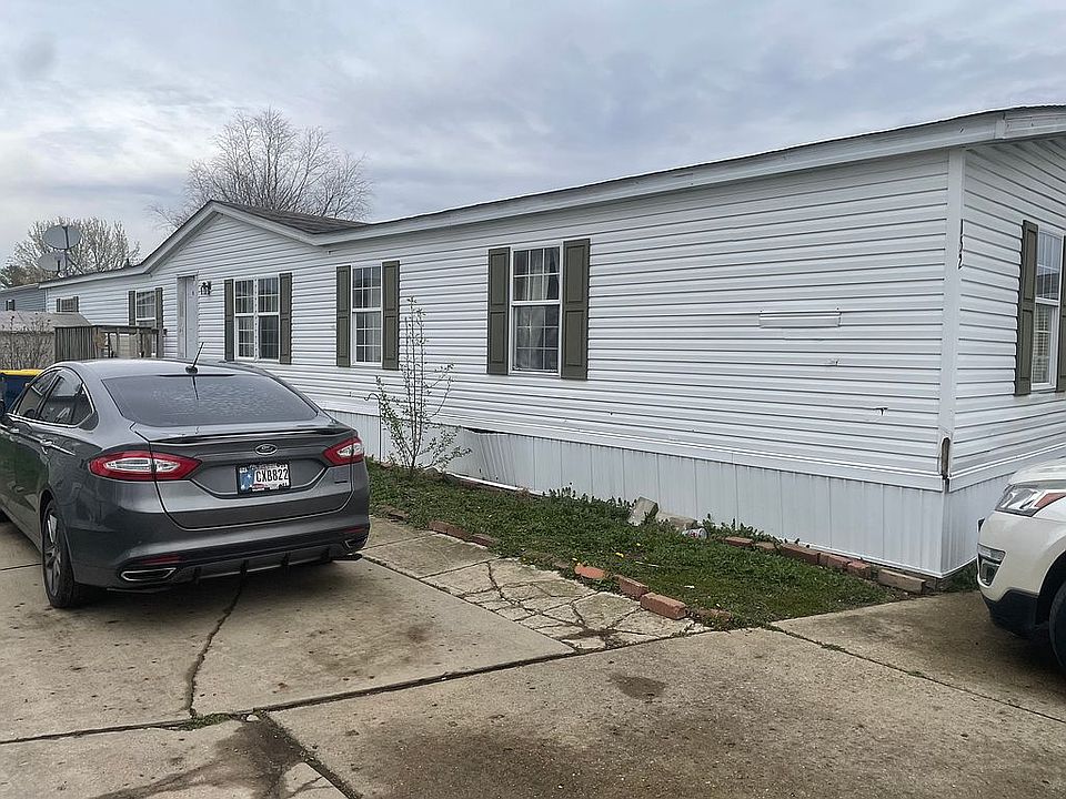 2nd image of 152 Malat Dr