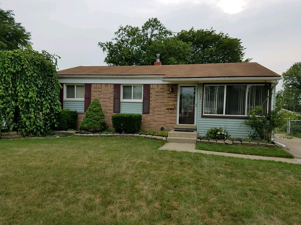 1st image of 1454 Gloria St