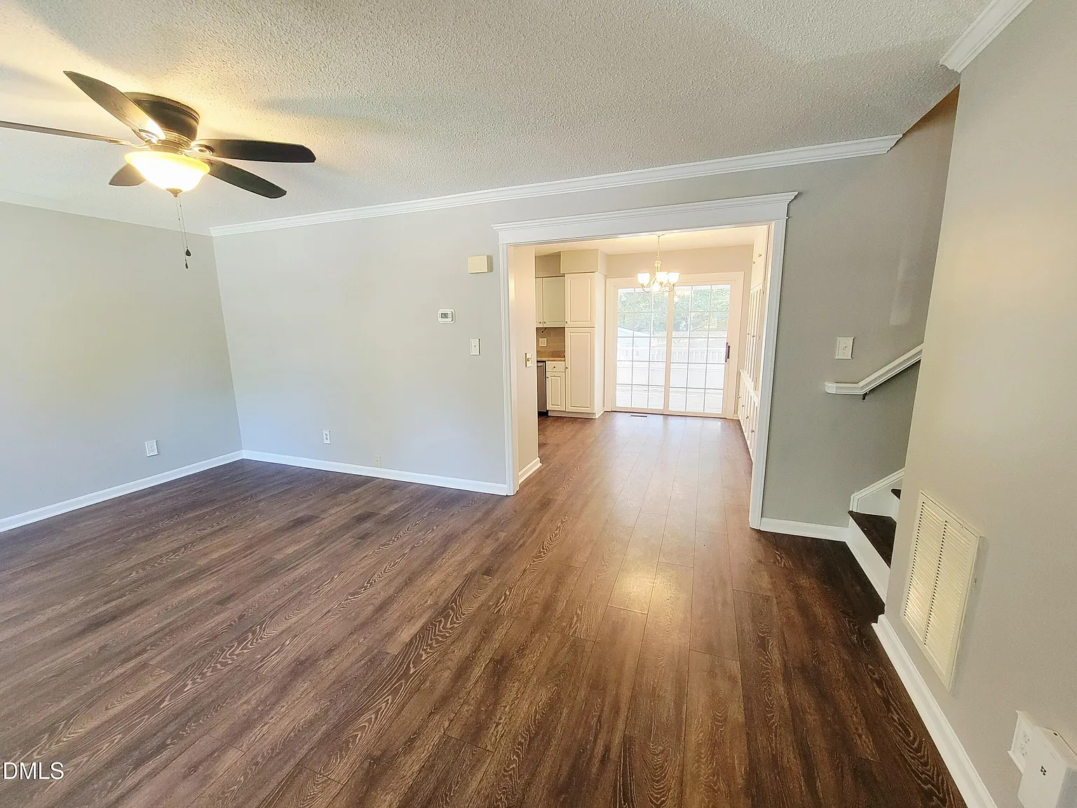 4 bed, 3.0 bath, 1667 sqft, $1,995 — Photo 2
