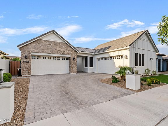 2nd image of 22752 E NIGHTINGALE Road
