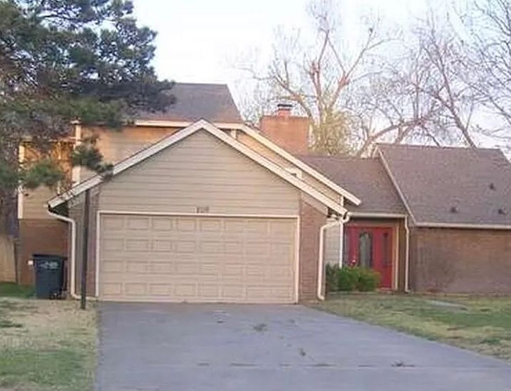 209 Laurel Pl - Property Image