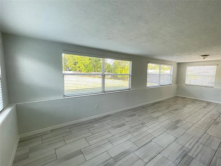 6405 White Sands Ter — Photo 10