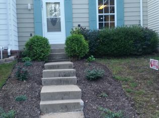 10261 Quiet Pond Ter, Burke, VA 22015