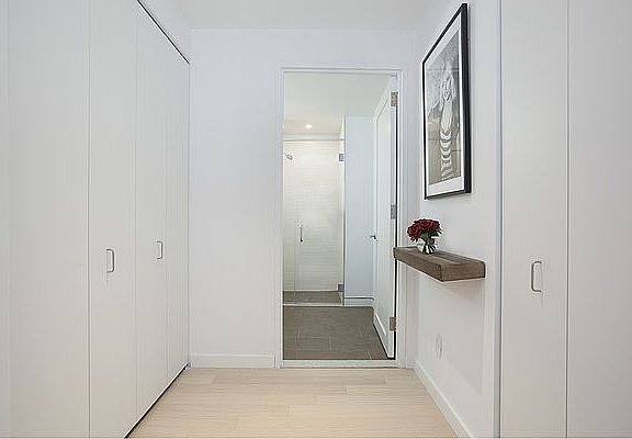 5th image of 29 Cliff St #8A