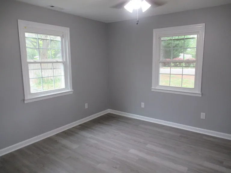 155 Watson St — Photo 18
