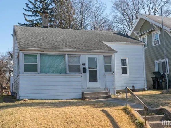 1226 N Meade St, South Bend, IN 46628