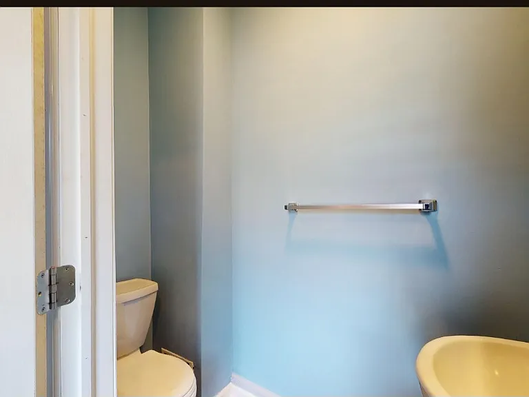 654 Cincinnati Ave — Photo 11