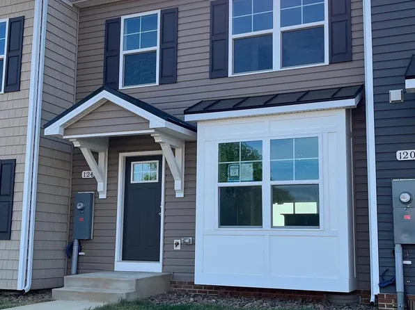 124 Olga Dr, Martinsburg, WV 25403