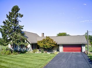 285 W 300 N, Howe, IN 46746
