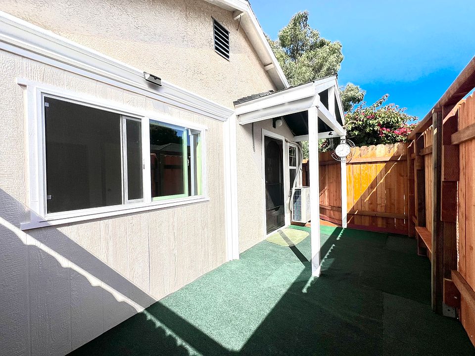 1st image of 4727 Milne Dr