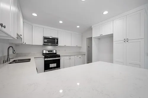 2620 W Aurora St #1 Photo 1