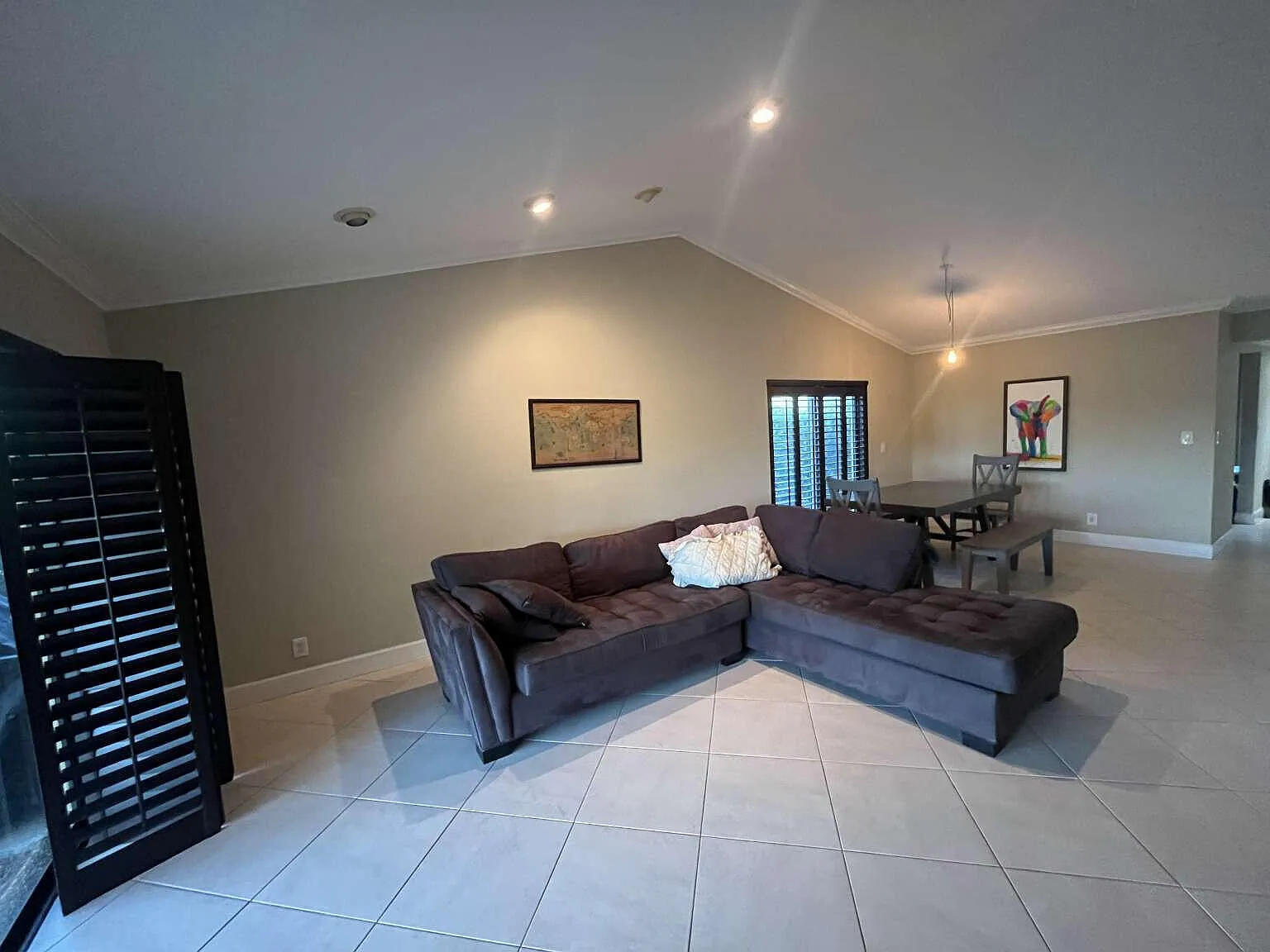 2 bed, 2.0 bath, 1956 sqft, $3,195 — Photo 4