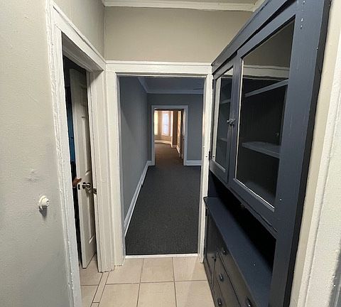 4th image of 7721 S Hermitage Ave #2