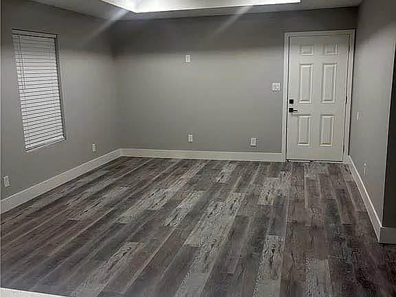3rd image of 5910 Vanessa Dr